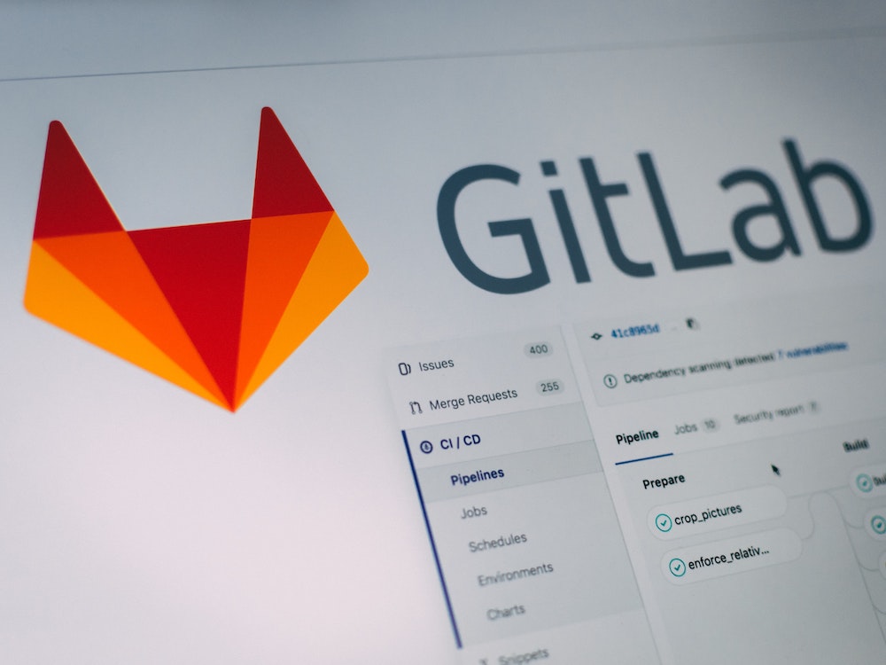 使用 Gitlab CI 完成持续继承和持续部署
